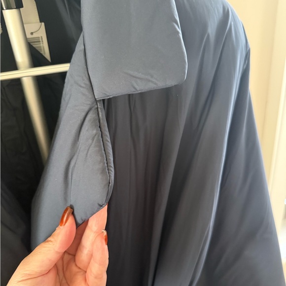 New Babaton Total Eclipse Coat - Picture 2 of 5